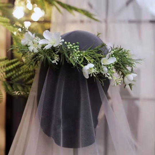 フォレストスタイルの新しい花のヘアアクセサリーヘアピン花嫁の結婚式の写真スタイリングウェディングヘッドドレスメイクアップアーティストのヘッドドレス送料無料|undefined