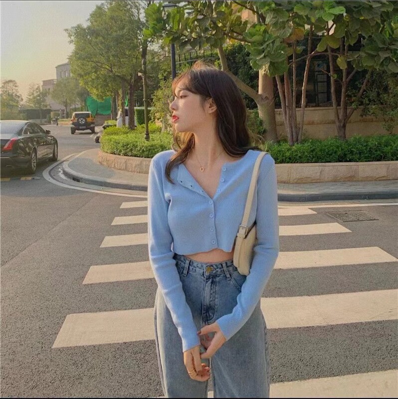 In-Stock Wholesale~2026 New Style Sweet and Cute Cardigan for Petite Women, Trendy Simple Short Crop Top