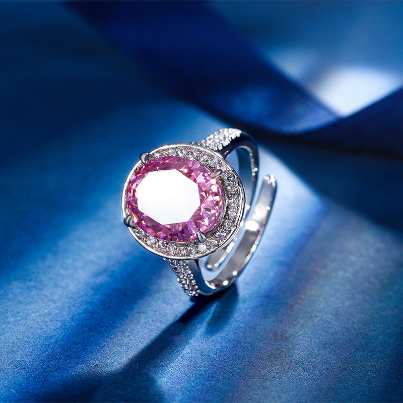 Zhuang Shengsheng Joyas Fondo de cobre chapado en oro Diamante de alto carbono Flor de hielo Corta Paloma Huevo de cobre con incrustaciones Anillo de estilo simple Mujer 10*12