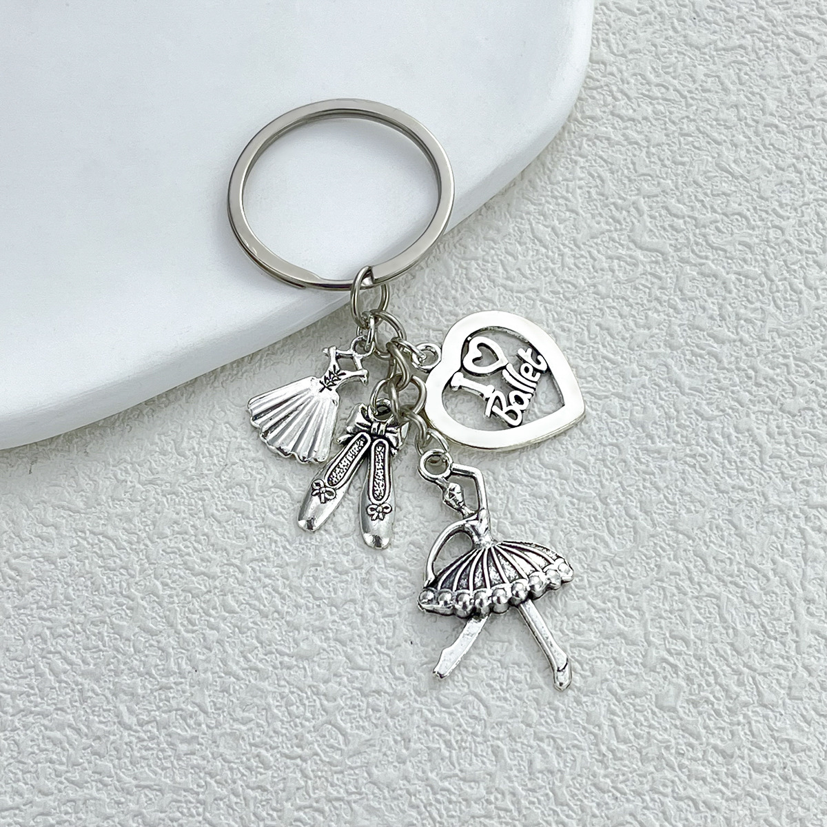 12g Weight 1 Piece Simple Style Heart Shape Alloy Keychain