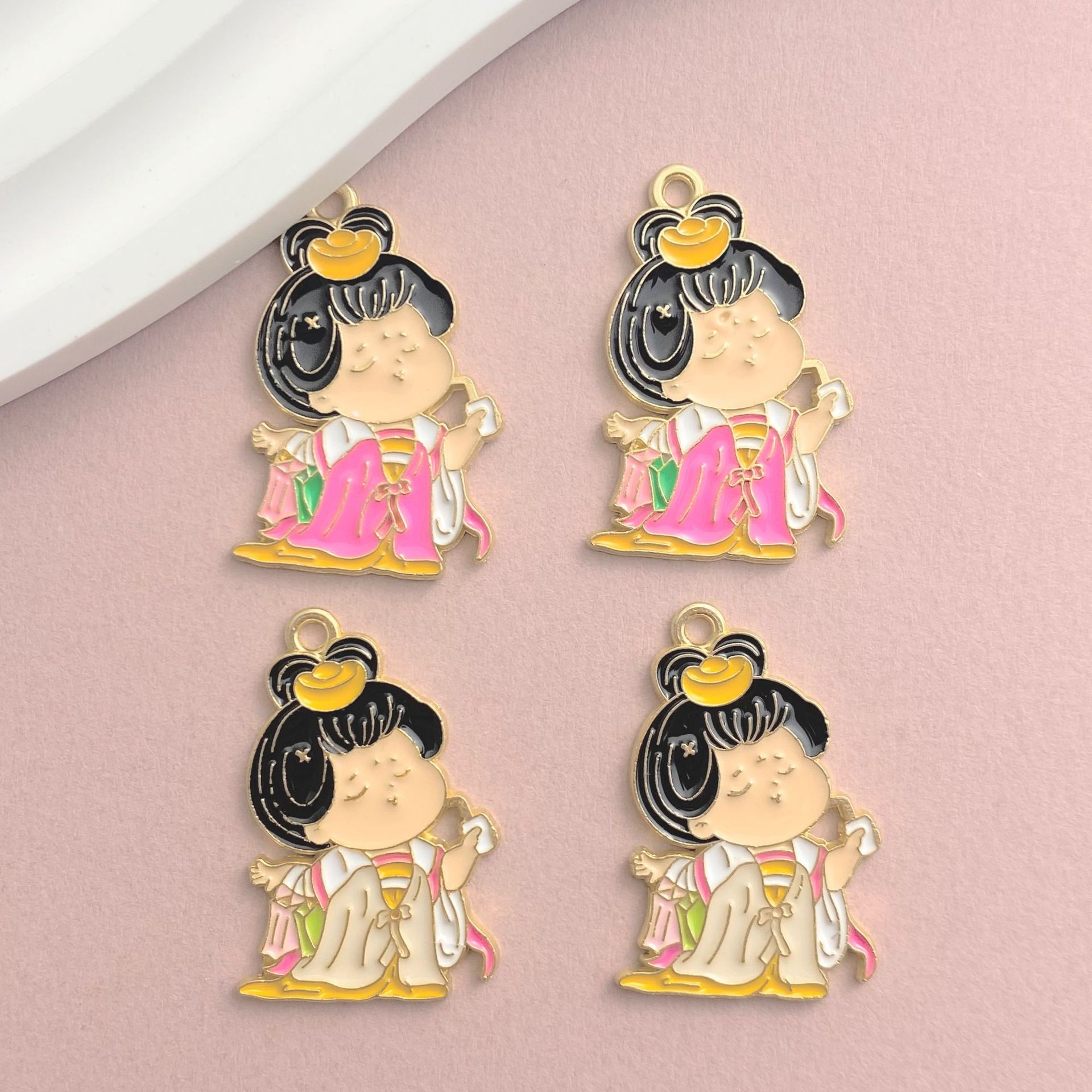 Factory Direct Supply DIY Zinc Alloy Dripping Oil Retro Girl Car Keychain Earrings Crafts Accessories Wholesale