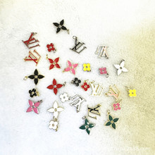 2024����� ��ɫ�������耳׿�DIY��ĸ���� С�����L�}�Q�YƷ