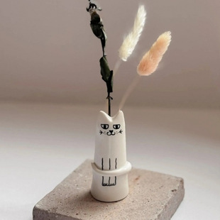 Cross-border New Cute Cat Vase DIY Handmade Flower Arrange Decorative Ornaments Cross-border Platform Resin Decorative Ornaments