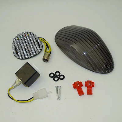 Suitable for Kawasaki Vulcan 1500 1600 Mean Streak LED rear tail light turn brake light (Motorcycle tail) - smoky-black