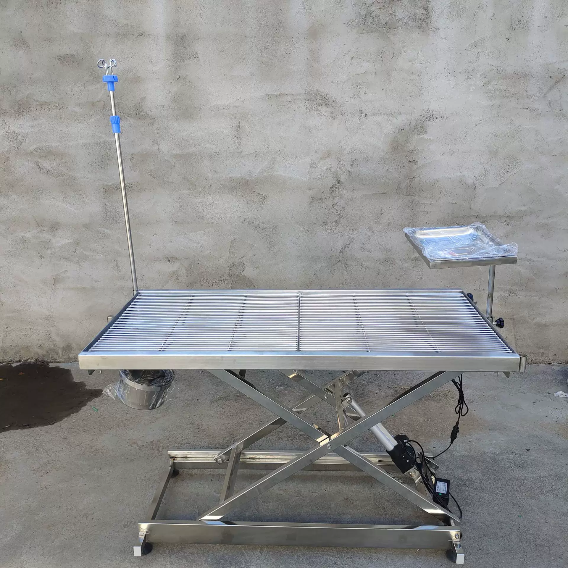 加厚304不锈钢电动手术台宠物医院诊所美容台解刨液压处置手术台