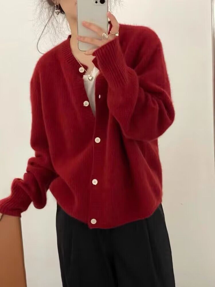 Cashmere cardigan with a round collar