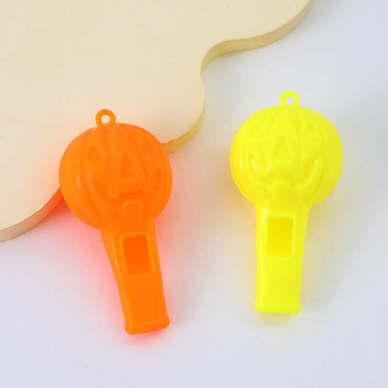 Halloween Ghost Festival atmósfera Disposición de suministros Regalos navideños calabaza de plástico silbato juguetes pequeños para niños