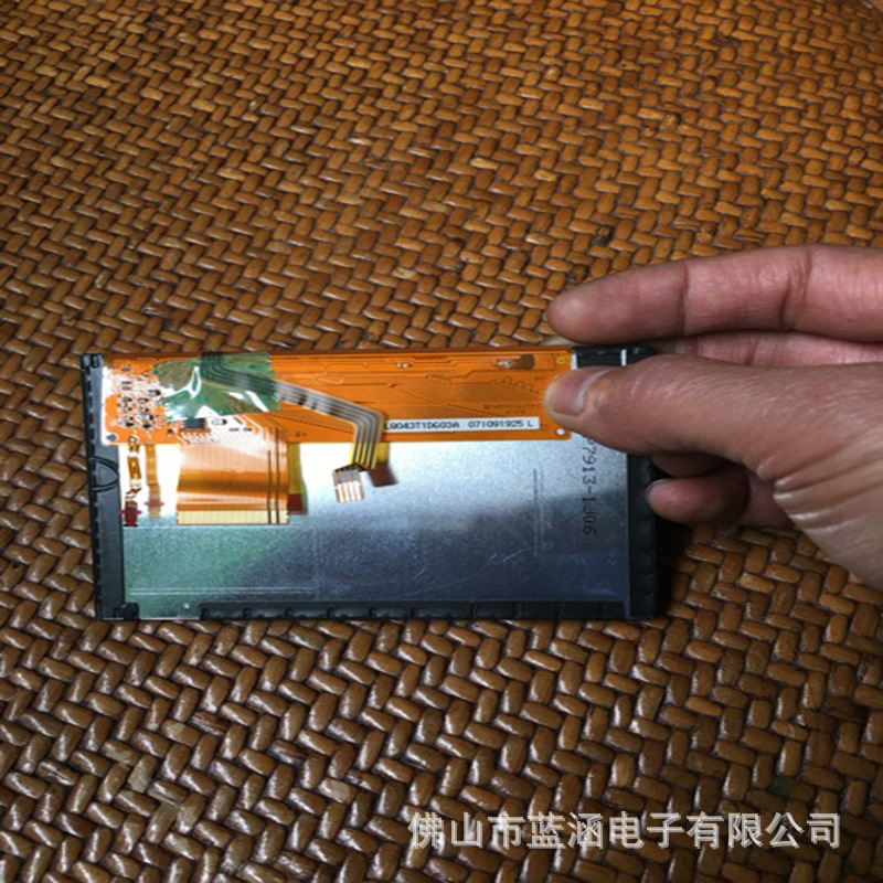 原装 现货出售 LQ043T1DG03A  拍前请联系客服确认型号和参数