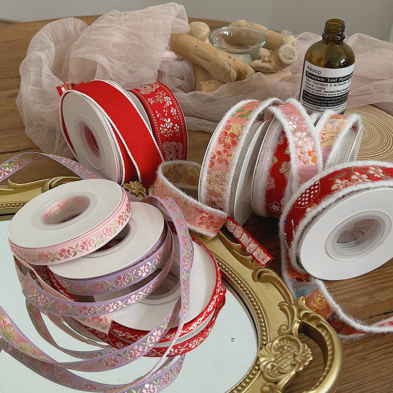 新番 新年图案毛边丝带鲜花花束织带春节礼盒装饰配件花艺diy缎带