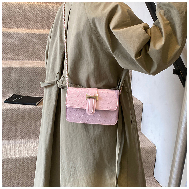High-end texture checkered tattoo line small bag for women, 2024 new style, simple and trendy, versatile chain single-shoulder crossbody bag undefined