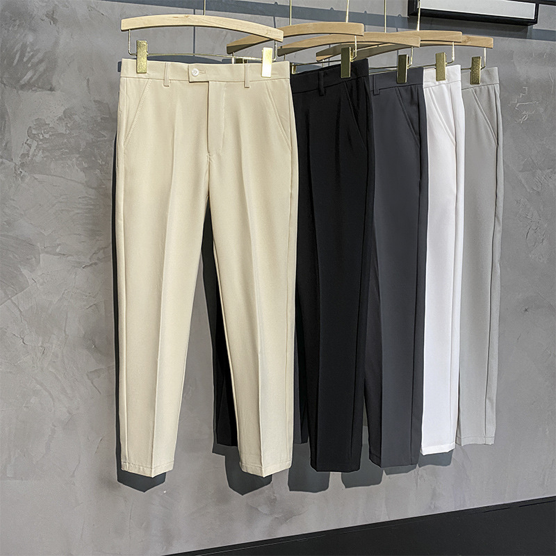 Pantalones de traje pequeño drapeado de primavera y verano para hombres Pantalones rectos delgados pantalones de traje recortados de moda para todo el partido más el tamaño pantalones casuales calientes