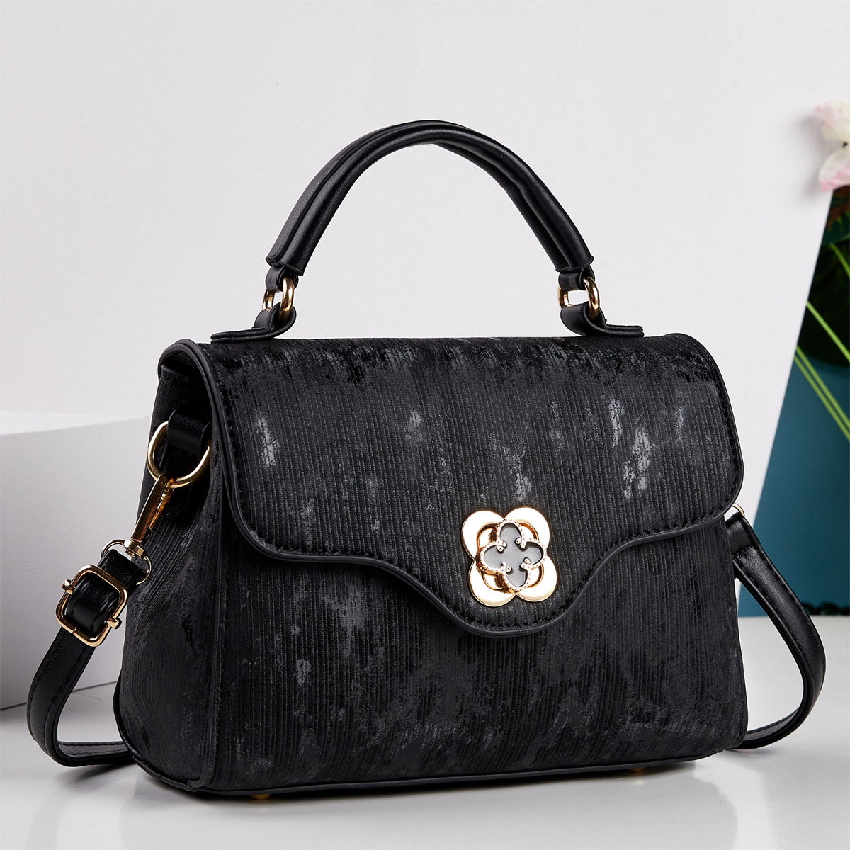 2026 nuevo color sólido bolsos retro bolsos de hombro de moda de viaje ocio versátil bolsas transfronterizas