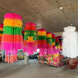 灯笼;其他婚庆用品;拉花、彩带