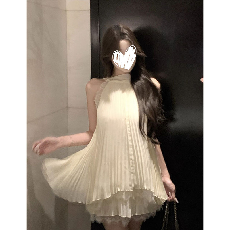 法式纯欲风多巴胺挂脖无袖背心女2025夏新款蕾丝花边半身裙两件套|undefined