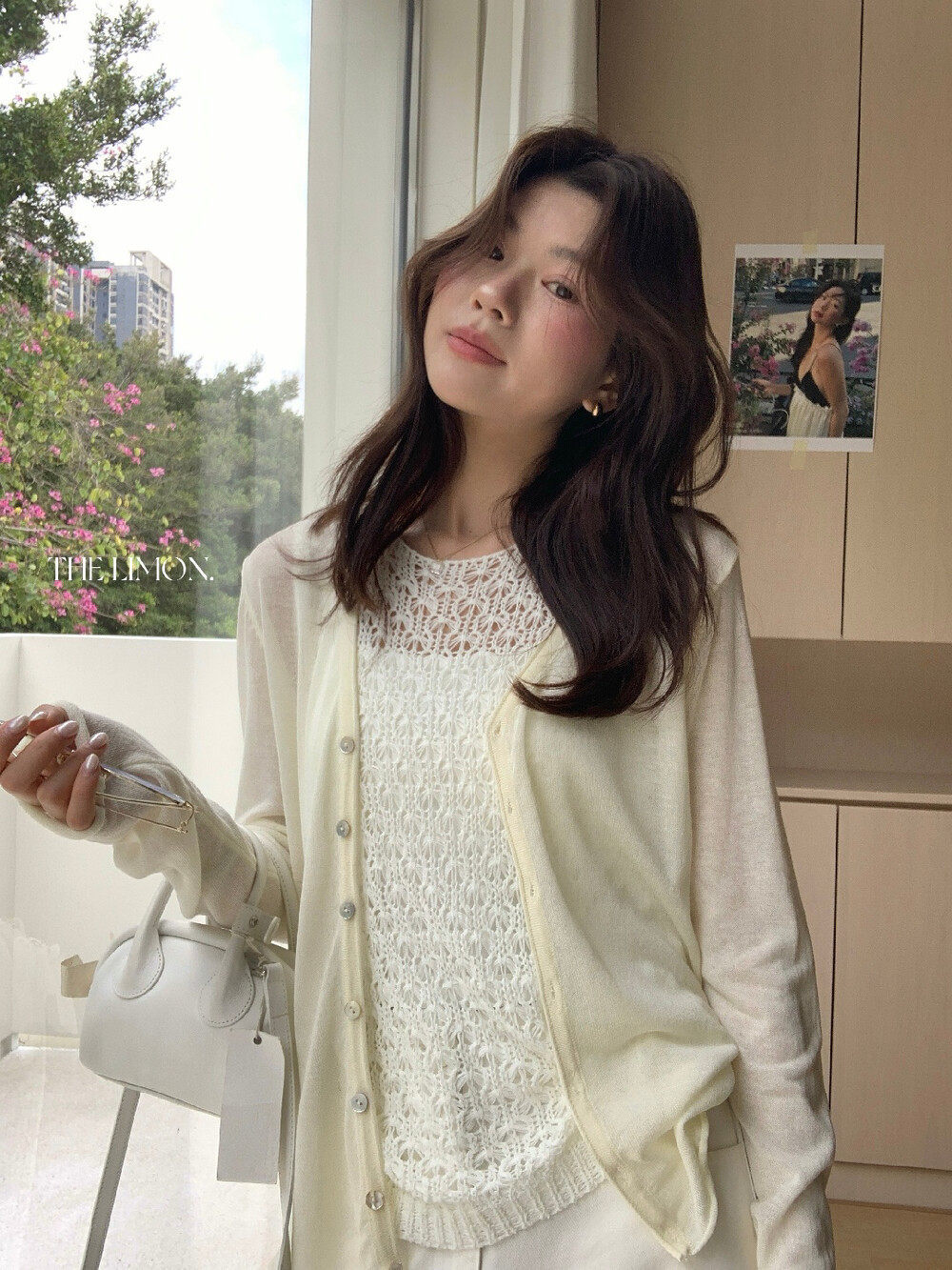 Áo khoác cardigan V-neck dệt kim sợi tencel linen chống nắng mỏng nhẹ xuân hè — Đỏ thẫm, Xám cacbon, xám đậm, trắng ngà chi tiết 13