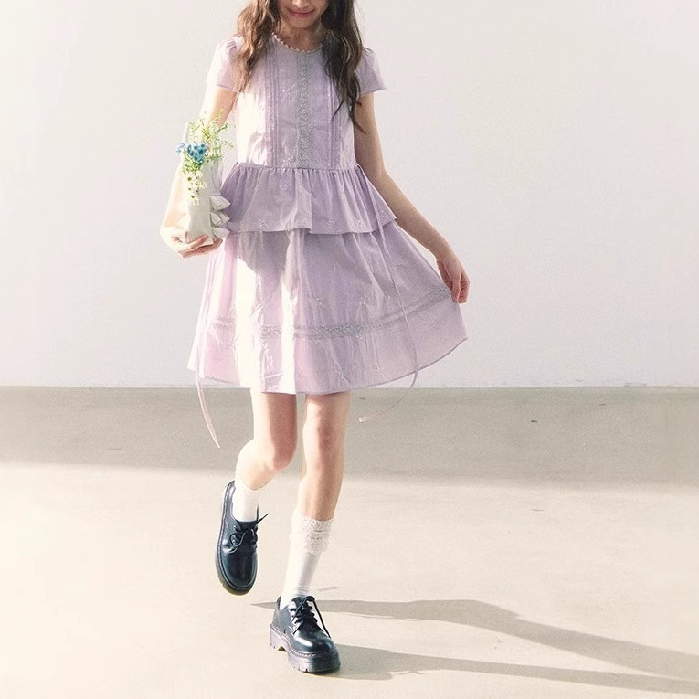 薄紫の甘美な半袖の子供のスカートの夏の重工の刺繍の蝶結びのワンピース/セット|undefined