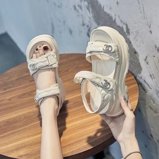Explosive Velcro Sandals Women's 2025 Summer New Thick Sole Cyber Celebrous All-Match Increased Rhinestone Open Toe Beach Shoes