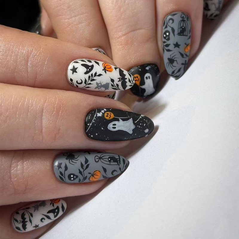 Halloween Ghost Skull Pumpkin Branch Graffiti Design Gray White Jump Color Wearable Manicure Nails