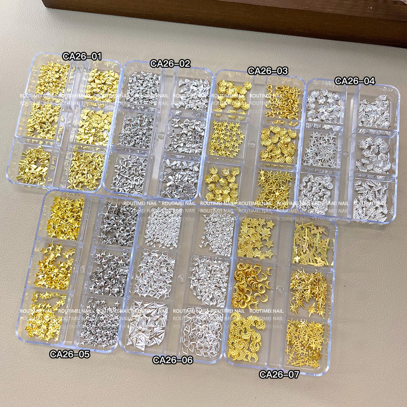 美甲饰品新款材料盒6宫格金银混装款式百搭星星月亮蝴蝶结指甲钻|undefined