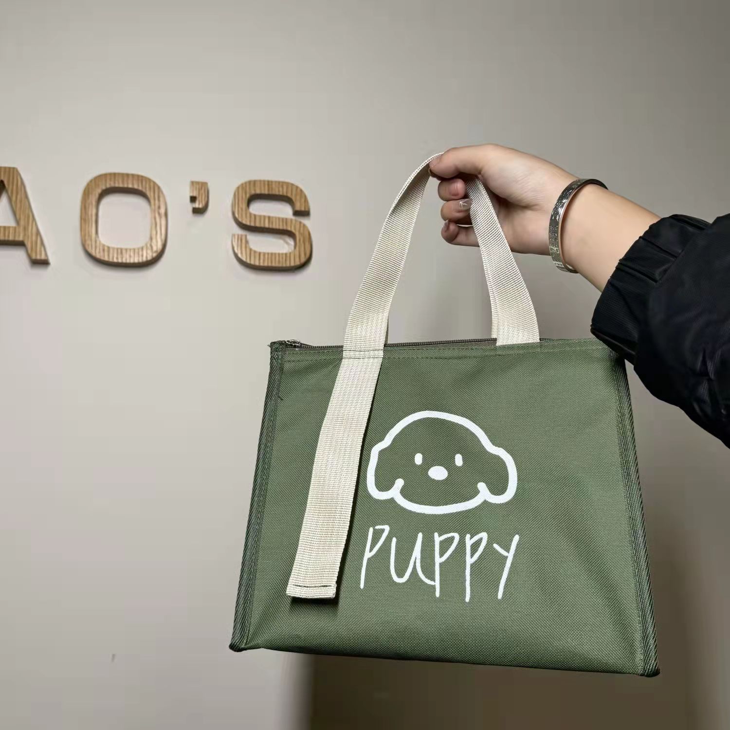 Bolsa de almuerzo impermeable especial para estudiantes de la escuela primaria con almuerzo de papel de aluminio grueso bolsa de aislamiento térmico bolsa de mano para bento