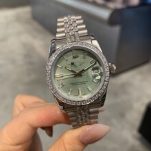 ��Ȧ�l���䓎��՚vʯӢ����ʿ����羳����s���|�����ֱ�Ů