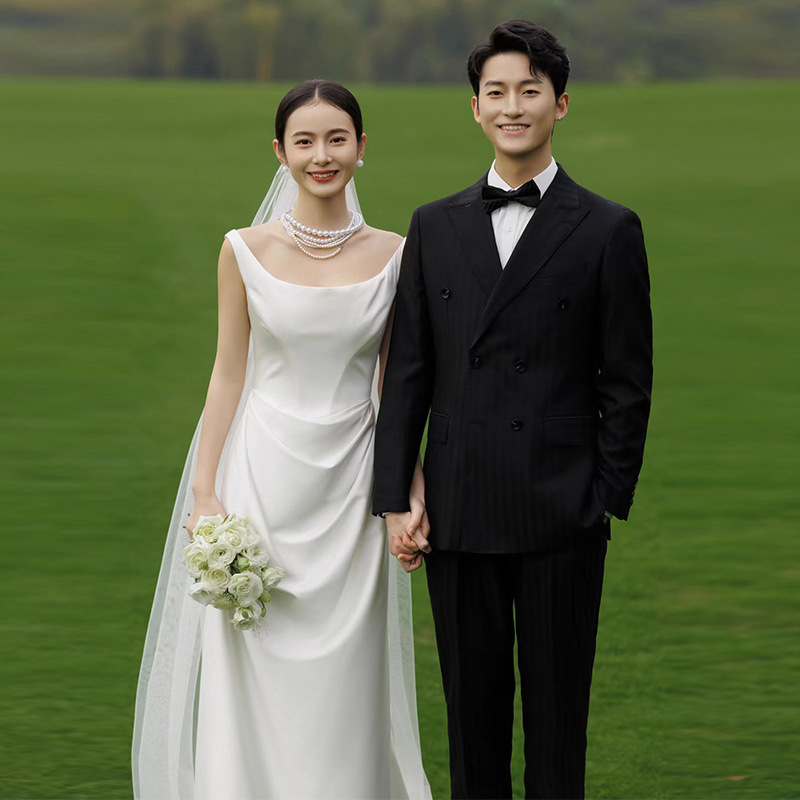 Light Wedding Dress with Straps, Satin 2026 New Style, Winter Bride Outdoor Travel Photography Dress, Celebrity Travel Photography Dress for Women