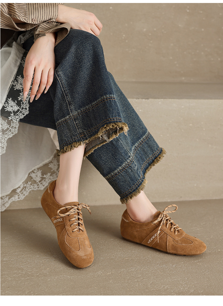 Giày sneaker nữ cổ điển mũi tròn chất liệu da lộn, đế tăng chiều cao, dây buộc — màu nâu chi tiết 8