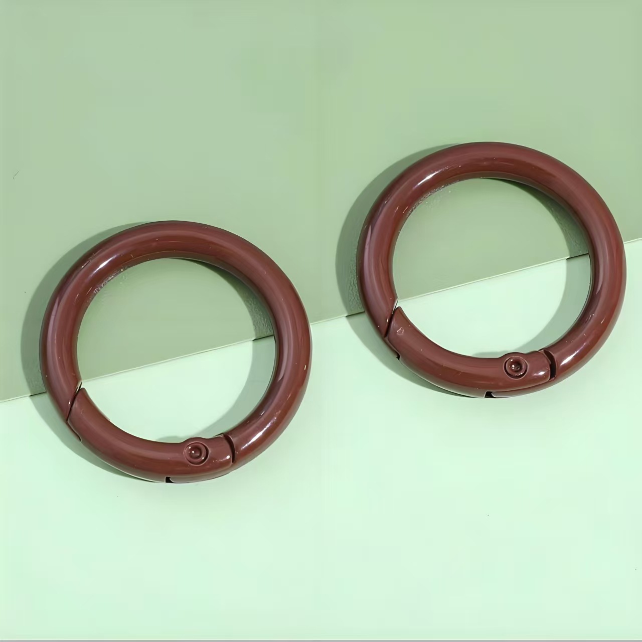 Stock 23mm 5 puntos bobina de aleación de zinc color buckle abierto anillo bolsas accesorios de hardware joyería colgar