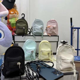 中大学生书包;休闲背包;旅行包袋