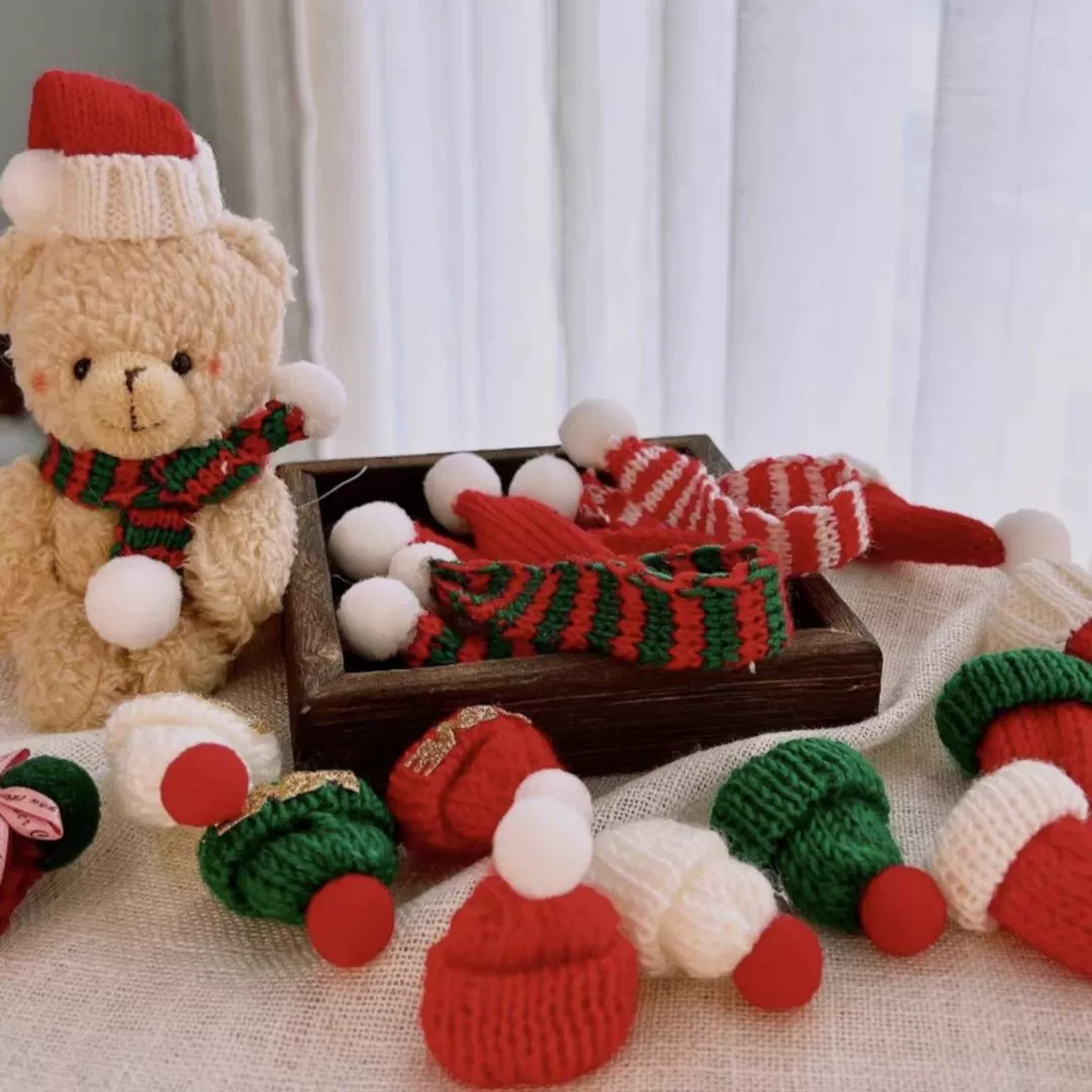 Персонализированный рождественский орнамент мини-шерстяной шарф может быть обработан милые куклы красный зеленый шарф