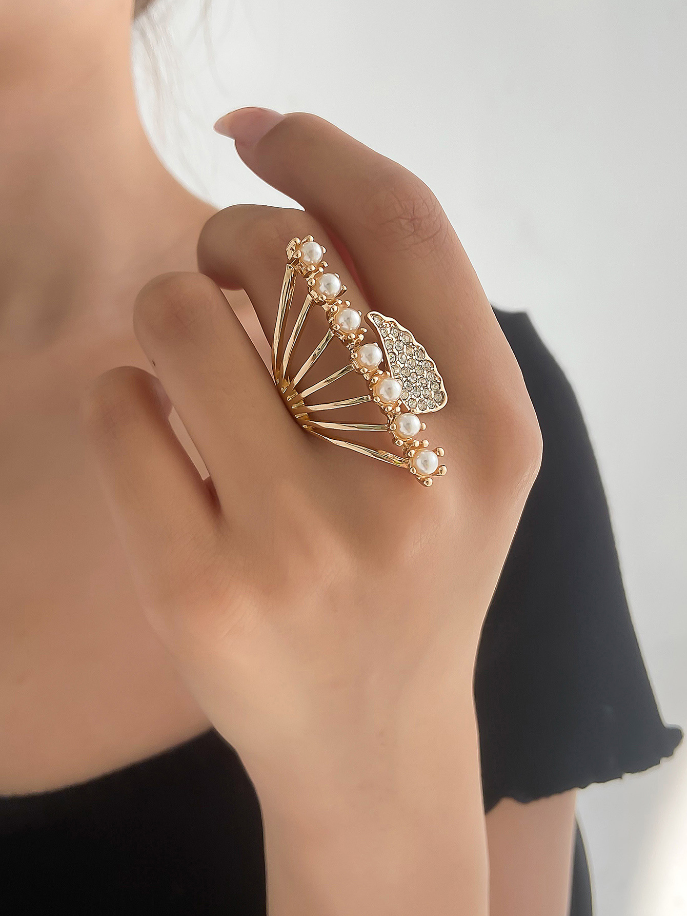 Moda Alas Aleación Embutido Perlas Artificiales Diamante De Imitación Anillos display picture 1