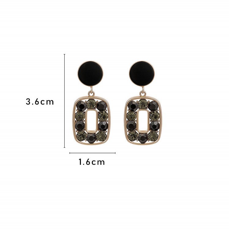 Einfache Schwarze Premium-textur-luxus-volldiamant-geometrische Rechteckige Ohrringe display picture 1