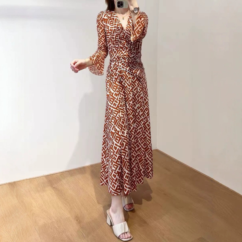 Dvf 26 New Style Mature and Elegant Waist-Cinching Caramel Geometric Dress Dvf 26 New Style Mature and Elegant Waist-Cinching Caramel Geometric Dress