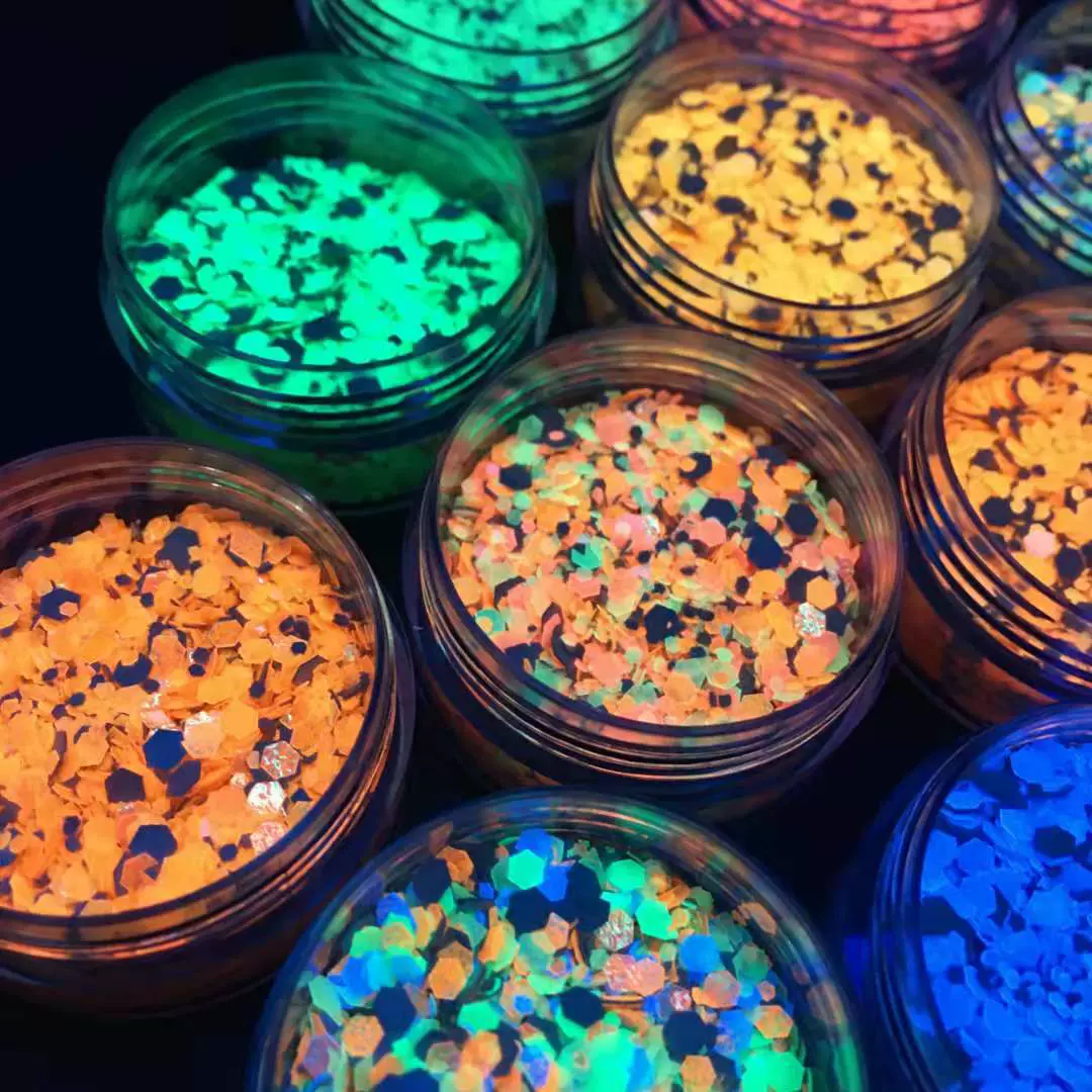 供应批发夜明珠亮片美甲闪粉夜光亮片闪粉蹦迪粉DIY闪粉亮片