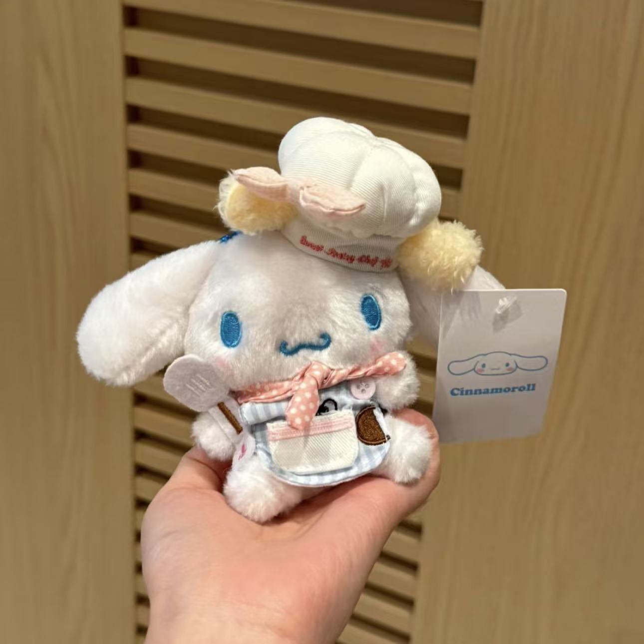 Authentic Mouse King Pacha Cinnamon Dog Bag Pendant Cute Stuffed Doll Chef Keychain Car Hanging Gift