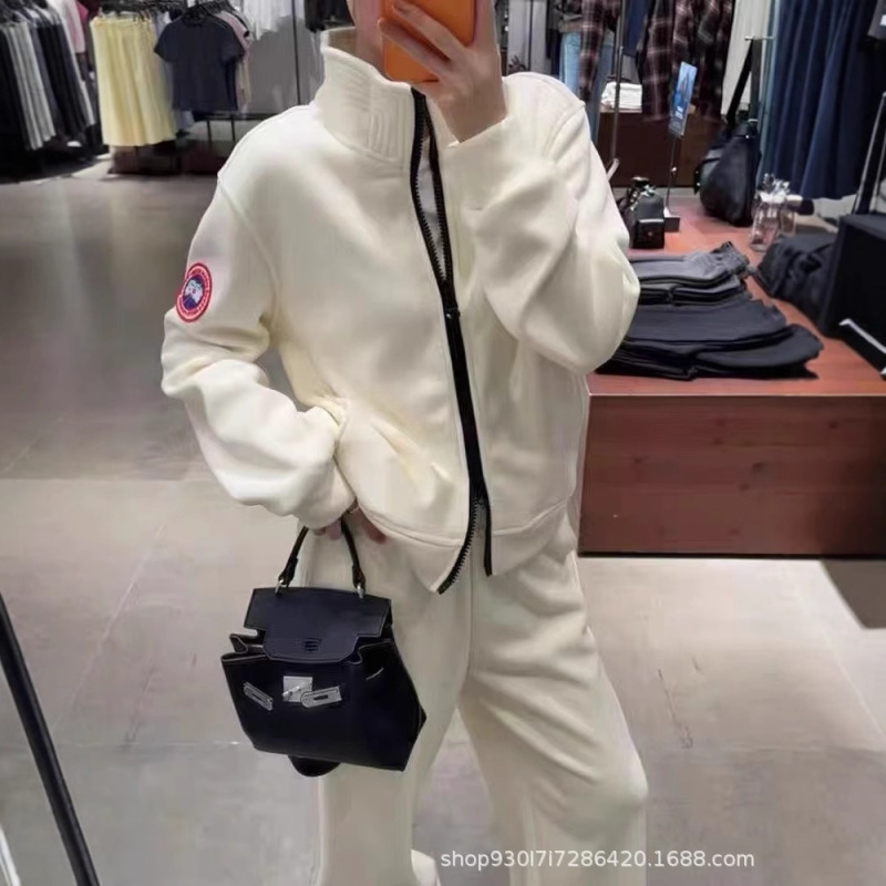 25 New Autumn and Winter Cashmere Suit + down Vest Three-Piece Set, Simple, Fashionable and Casual Style