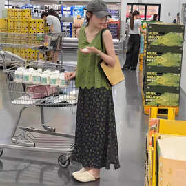 法式独特v领镂空无袖背心印花半身裙套装女2025新款夏季两件套女