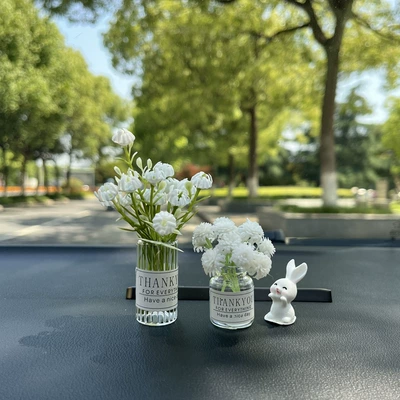 Car ornaments: ornaments net red flower