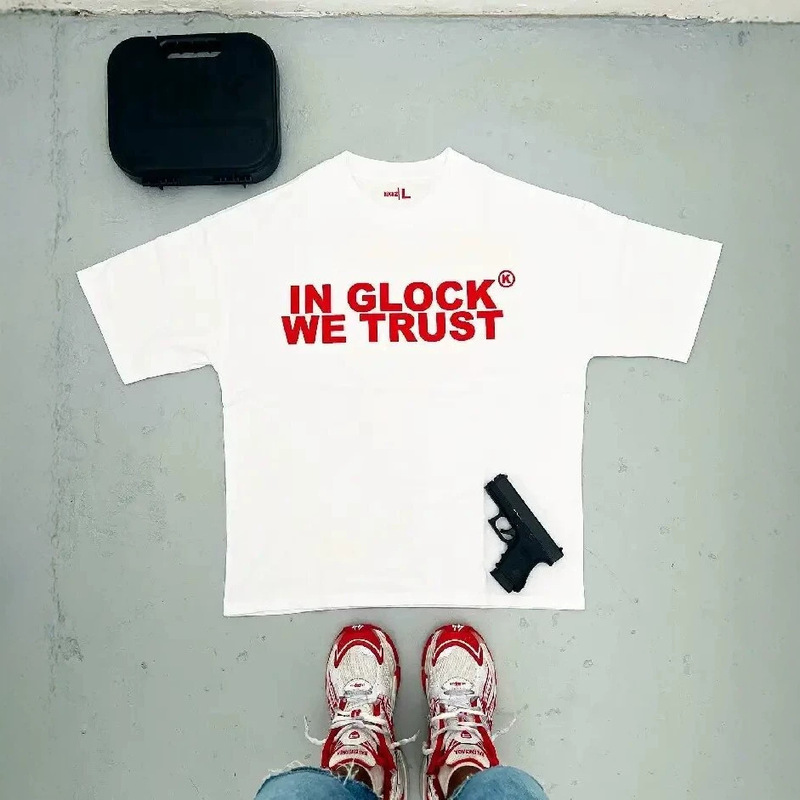 We trust Glock for American-style short-sleeve T-shirts, available in men's and women's styles, with vintage, retro, street, and dark-style prints