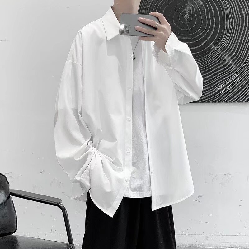 하얀색