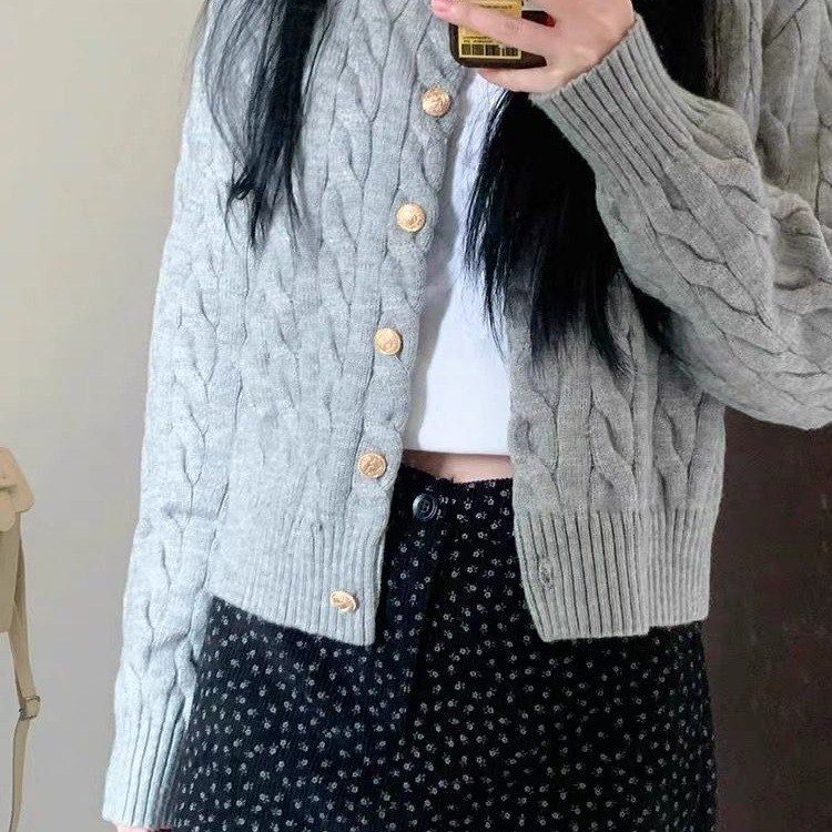 学院风百搭短款针织衫女2025秋季新款小个子绞花上衣灰色毛衣外套