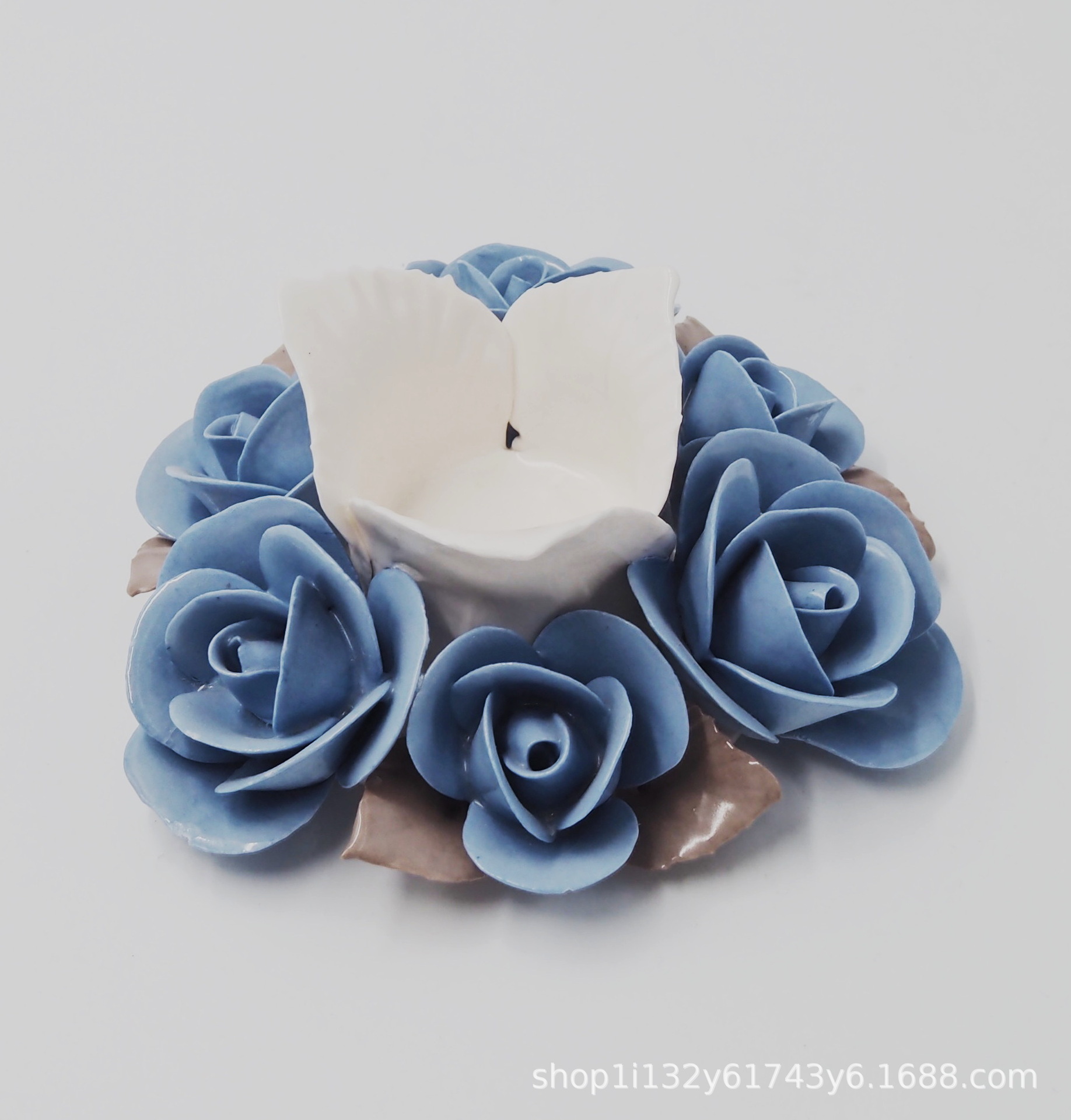 新款现代简约蓝色陶瓷工艺品陶瓷手工玫瑰花烛台
