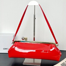 2025�¿���Ƥ�������{�~�y�A�Ӱ��μ�Ҹ�°�Ů��