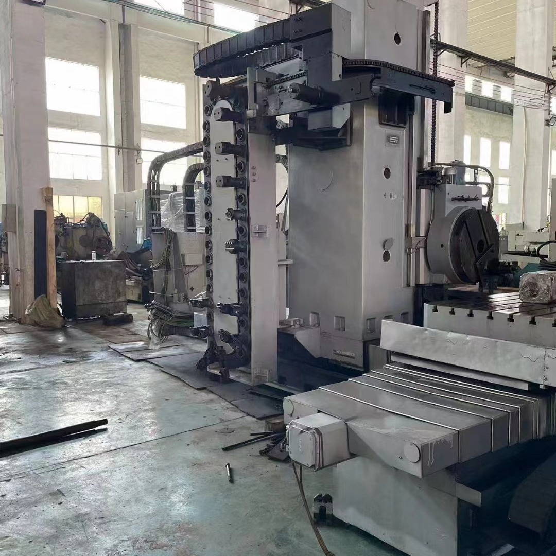 出售二手中捷THP6511B卧式加工中心W轴伸出550刀库40把