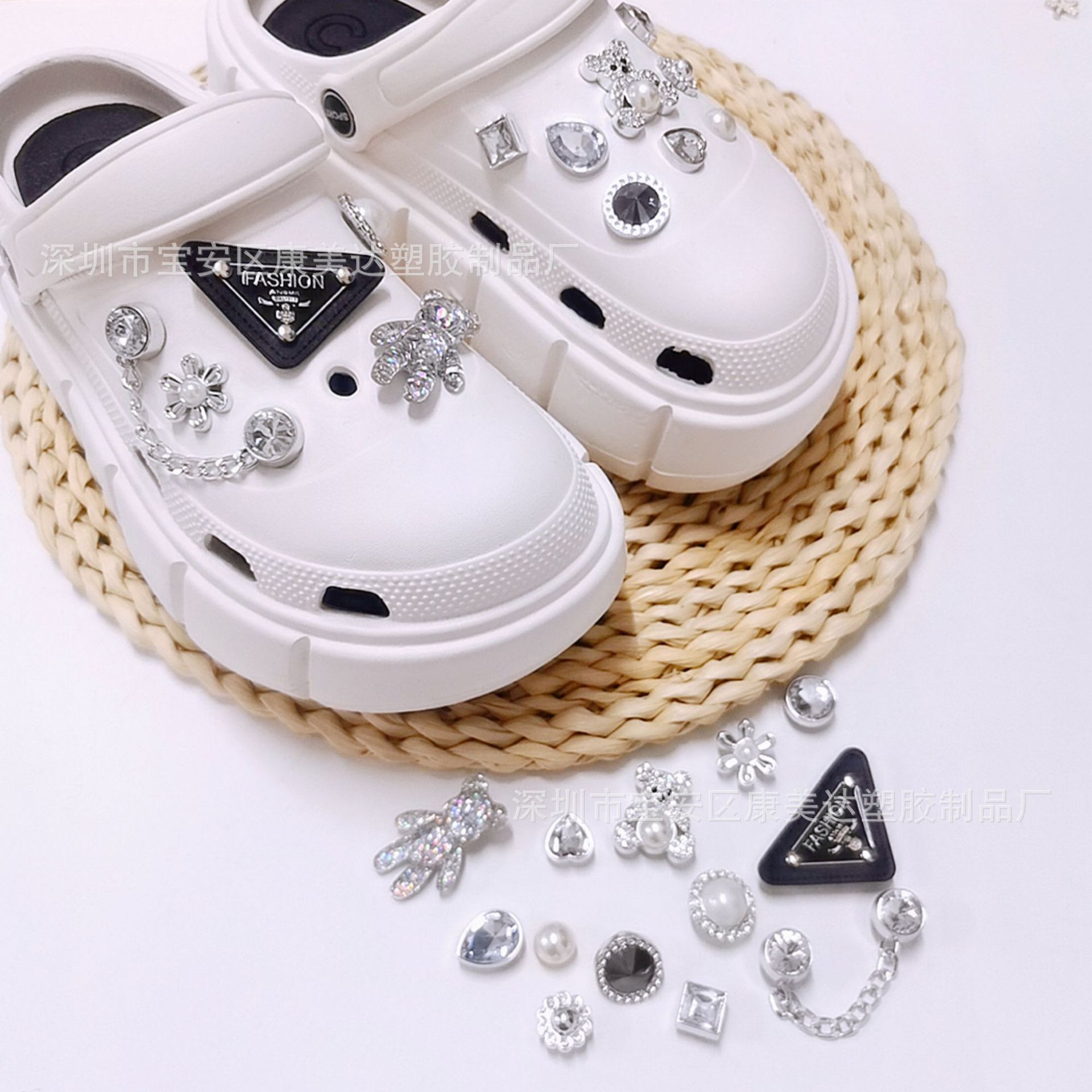 K18-삼각형 실버 진주 곰 세트 (신발 없음)