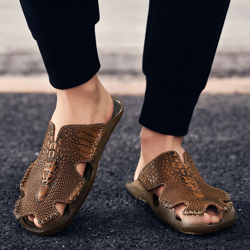 2024 Cross-Border Summer New Large Size Baotou Casual Slippers Outdoor Men's Soft-Soled Sandals Crocodile Pattern