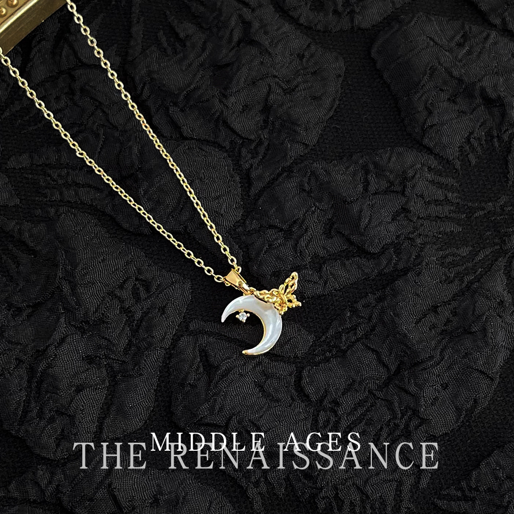 Vintage
Jade Butterfly Light Antique Style Real Shell Necklace Electroplated with 18K Real Gold