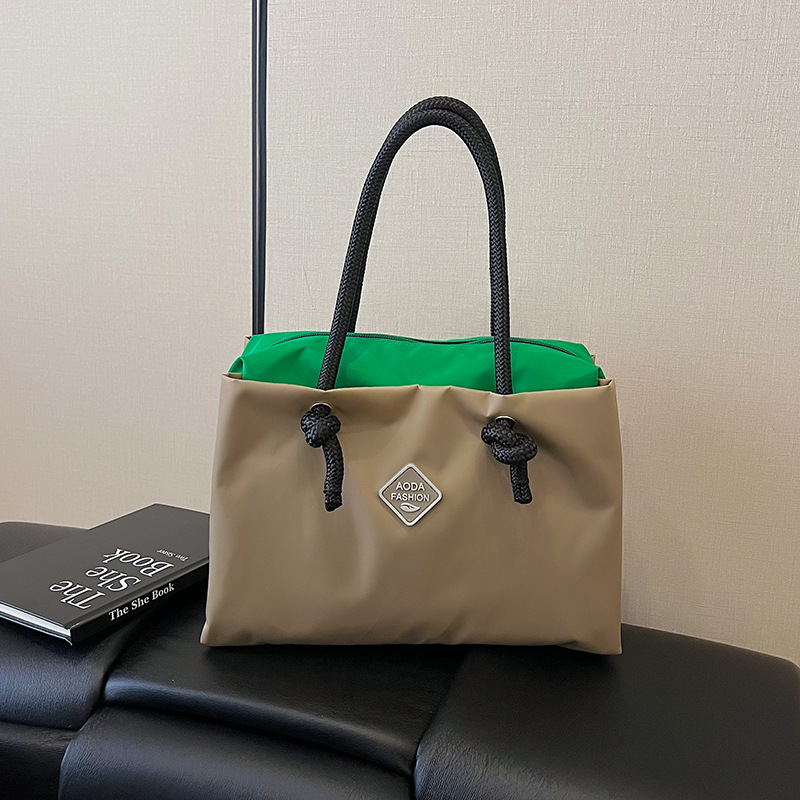 クロスボーダー新スタイルコントラストカラー多用途ハンドバッグ通勤大容量学生バッグランチボックスバッグ小さな新鮮な女性のハンドバッグ|undefined