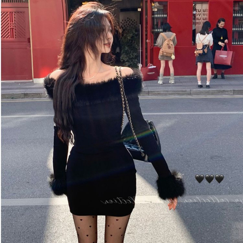 Christmas Atmosphere Autumn and Winter Black Sexy Fur Collar One-Shoulder Dress for Women with Sexy Slimming Look Hip Skirt
