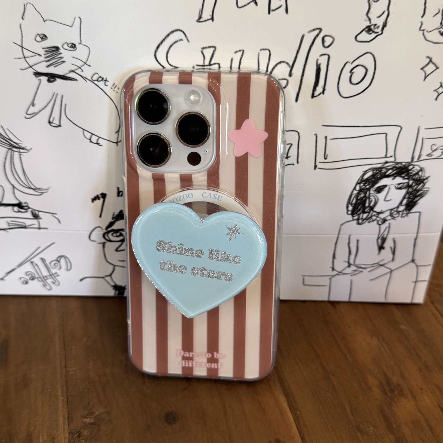 Sencillo a rayas marrón a rayas verticales brillo amor para iPhone16 funda para teléfono móvil 15ProMax pareja 14/13